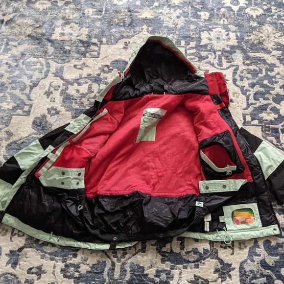 S Westbeach Men's Snowboarding Coat - Mint, Black, & Red - Picture 6 of 10